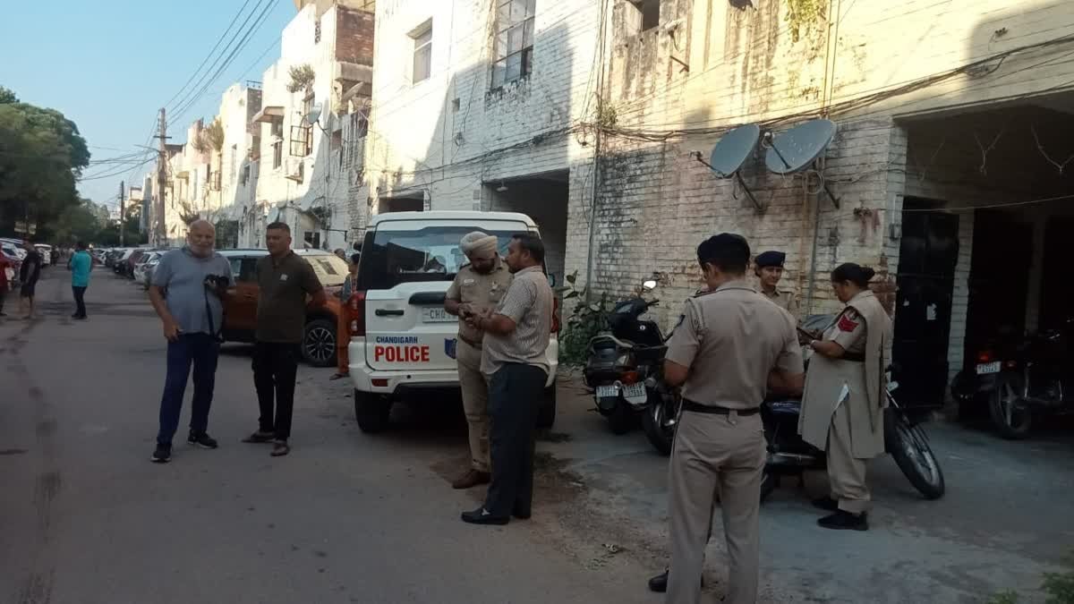 दीपावली की सुबह बेटे ने किया मां का मर्डर, चाकू से रेता गला, उत्तराखंड रहने वाले है परिवार