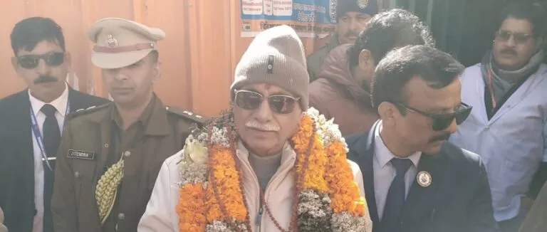 राज्यपाल डॉ. ढाल सिंह बिसेन ने किए बदरीनाथ धाम के दर्शन, प्रदेश की सुख-समृद्धि की कामना