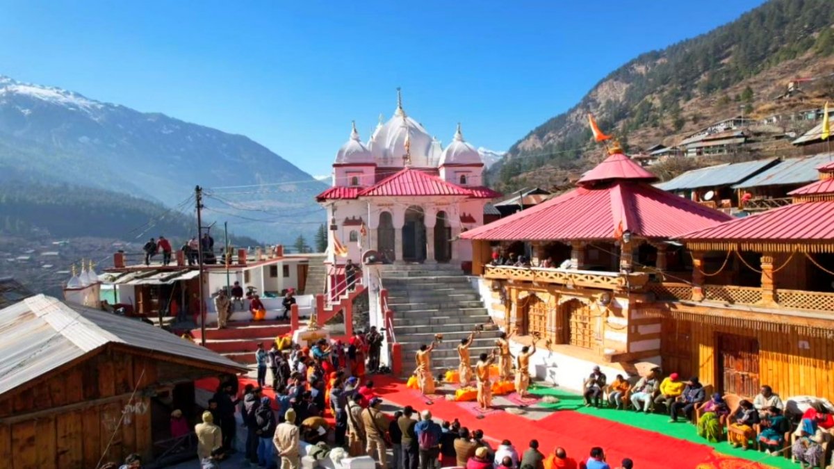 चारधाम के बाद उत्तराखंड में शुरू होगी शीतकालीन यात्रा, तैयारियों में जुटी धामी सरकार, जानिये पूरा एक्शन प्लान