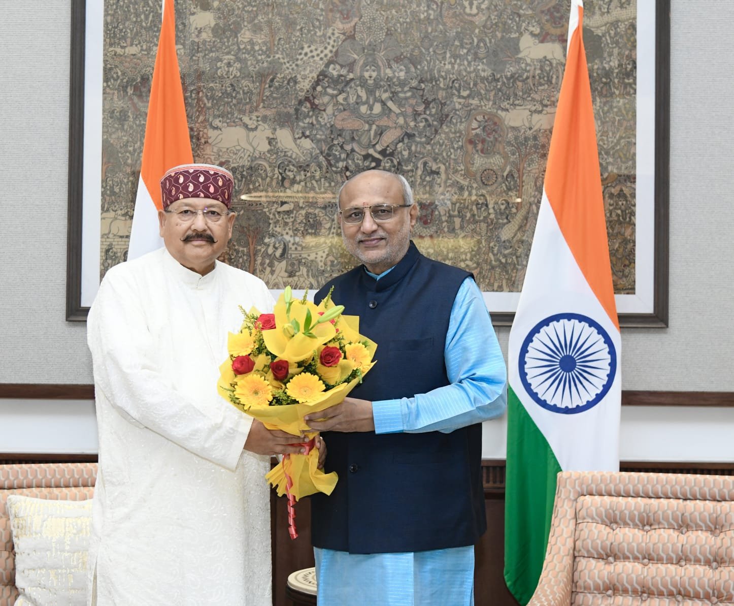 महाराज की उपराष्ट्रपति से भेंट कर उत्तराखंड आने का न्यौता दिया