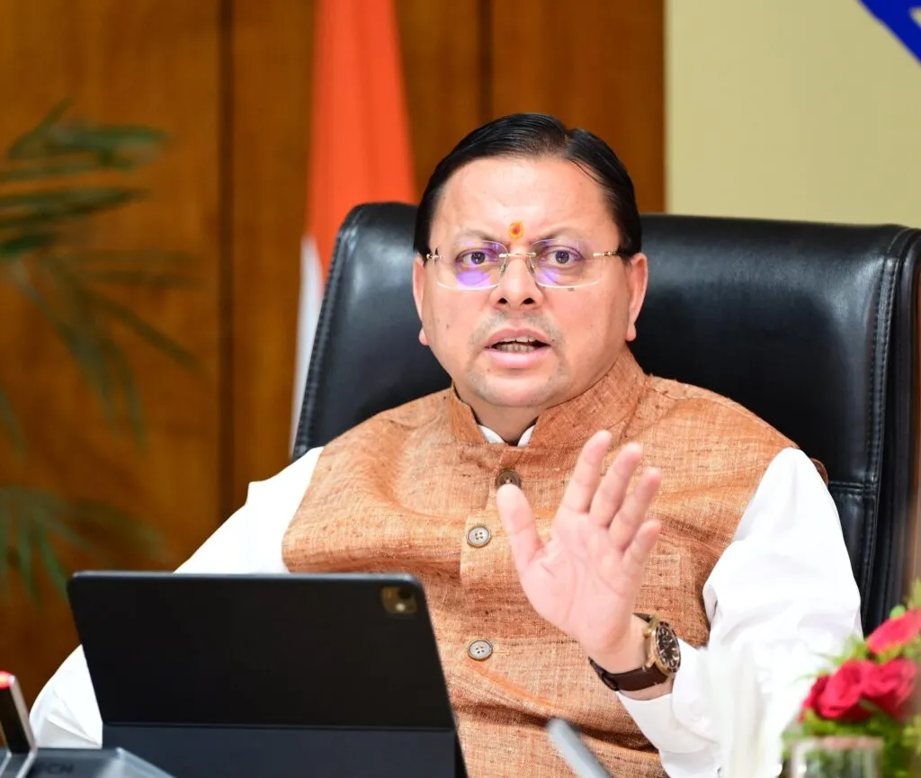 चारधाम यात्रा का मूल मंत्र ‘सुरक्षित यात्रा, सुगम दर्शन और सतत संवाद’ : मुख्यमंत्री धामी।
